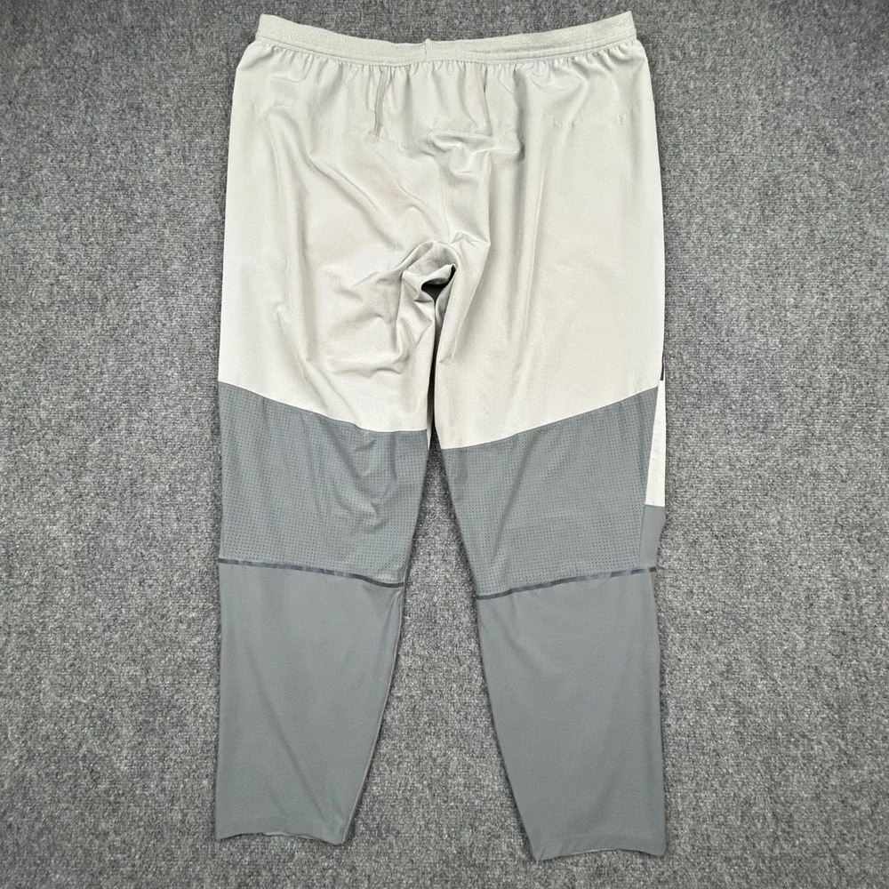 Nike Swift Hybrid Running Pants Mens 4XL Grey Dri-FIT‎ Reflective Jogger